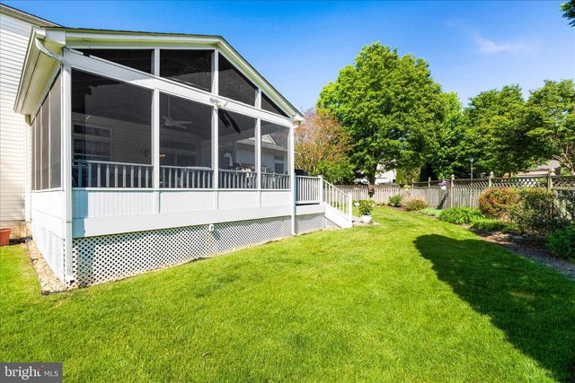 8 ROYAL CROWN CT, Germantown, MD 20876