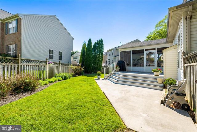8 ROYAL CROWN CT, Germantown, MD 20876