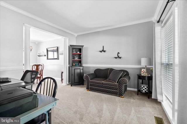 8 ROYAL CROWN CT, Germantown, MD 20876