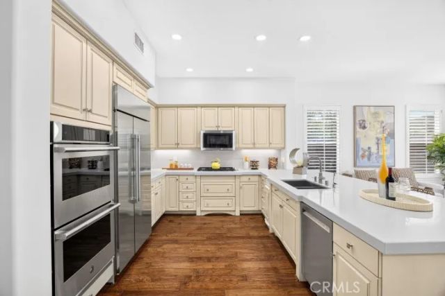 20356 Via Cellini, Porter Ranch, CA 91326