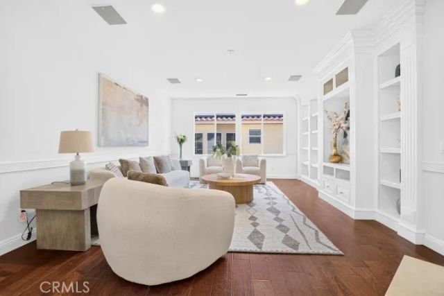 20356 Via Cellini, Porter Ranch, CA 91326