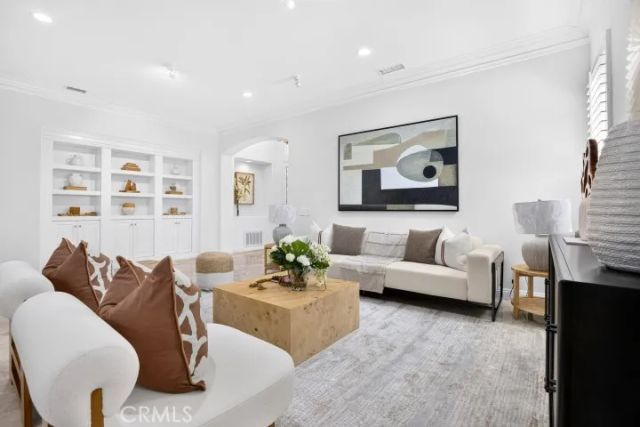 20356 Via Cellini, Porter Ranch, CA 91326