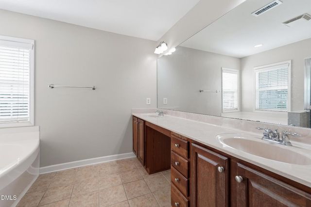 213 Butterbiggins Lane, Apex, NC 27539