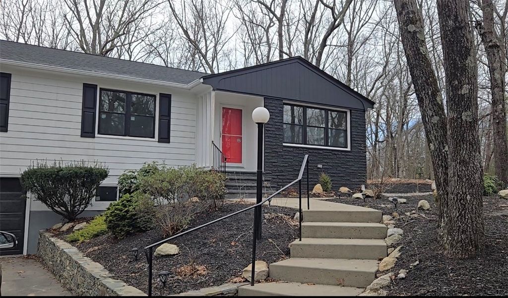 1 Angell Road, Lincoln, RI 02865