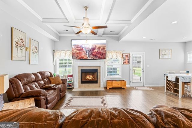 202 Weeping Moss Way, Kathleen, GA 31047