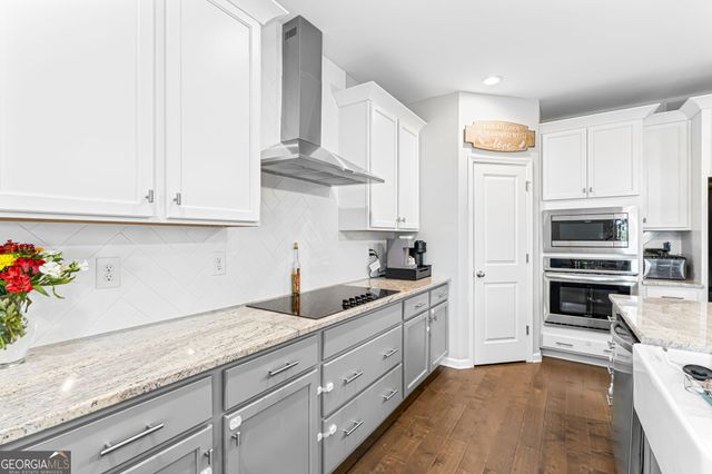 202 Weeping Moss Way, Kathleen, GA 31047