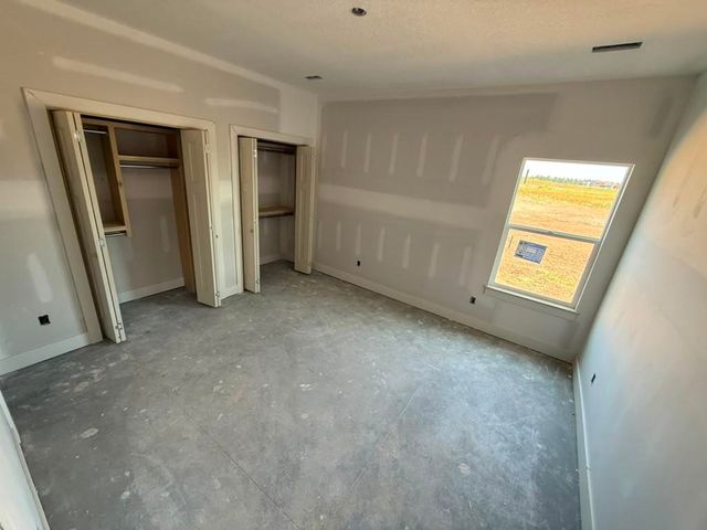 1630 Midway Ct., Valley Center, KS 67147