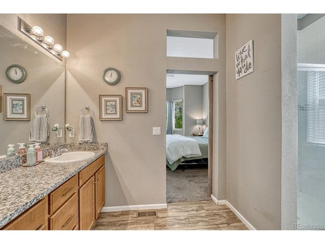 4514 S Valdai Cir, Aurora, CO 80015