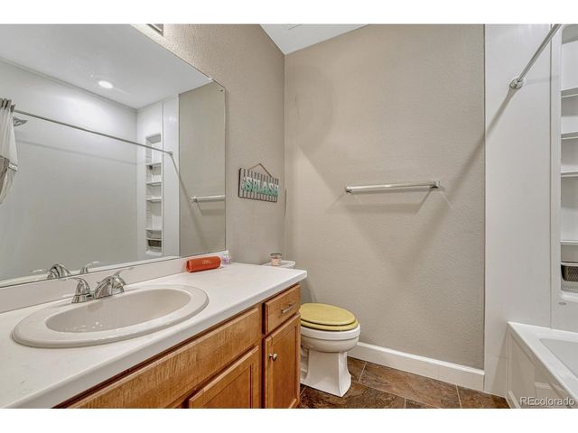 4514 S Valdai Cir, Aurora, CO 80015