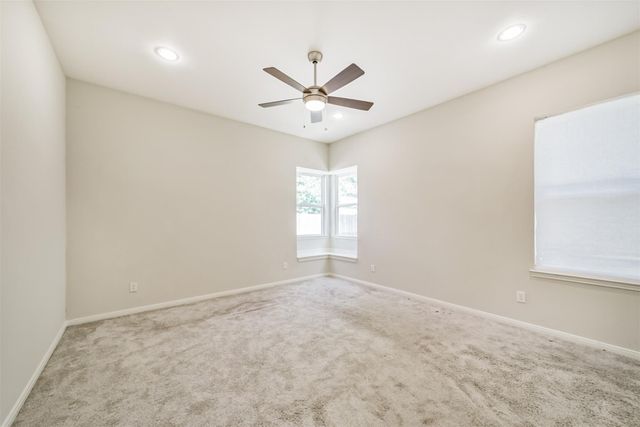 10334 Solitaire Circle, Houston, TX 77070