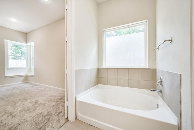 10334 Solitaire Circle, Houston, TX 77070