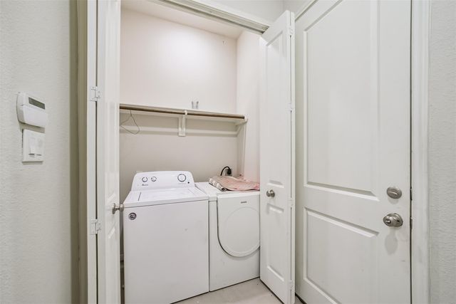 10334 Solitaire Circle, Houston, TX 77070