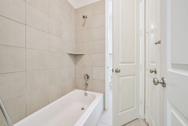 10334 Solitaire Circle, Houston, TX 77070