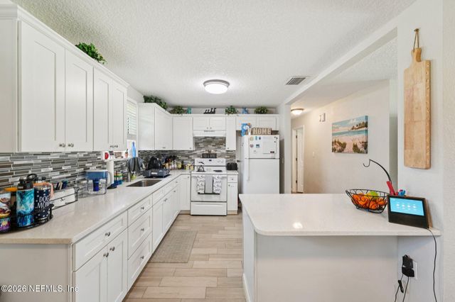 5822 TROUT RIVER Boulevard, Jacksonville, FL 32219