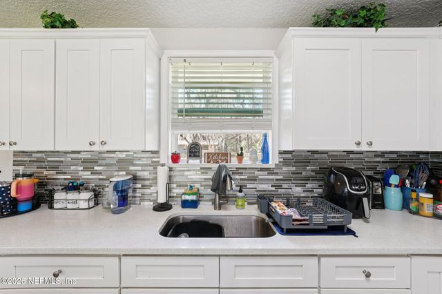 5822 TROUT RIVER Boulevard, Jacksonville, FL 32219