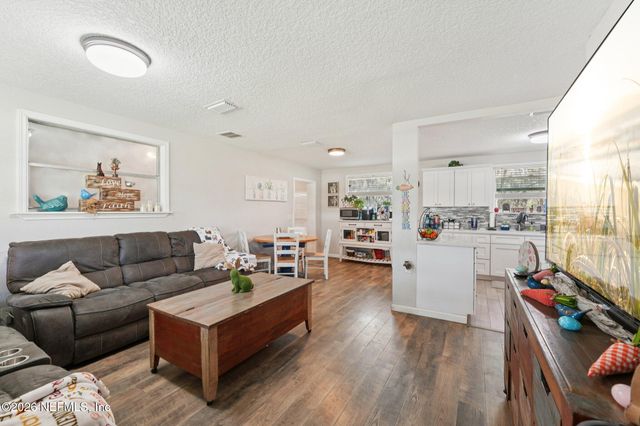 5822 TROUT RIVER Boulevard, Jacksonville, FL 32219