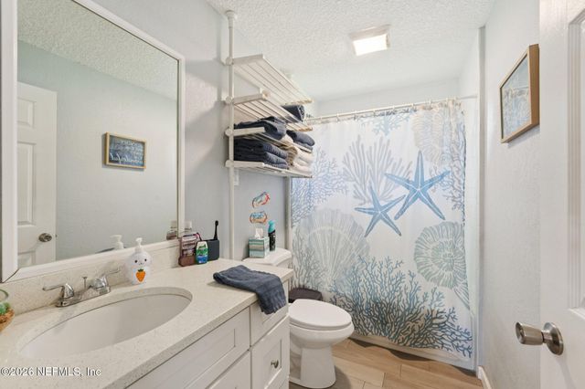 5822 TROUT RIVER Boulevard, Jacksonville, FL 32219