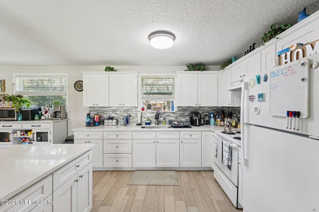 5822 TROUT RIVER Boulevard, Jacksonville, FL 32219