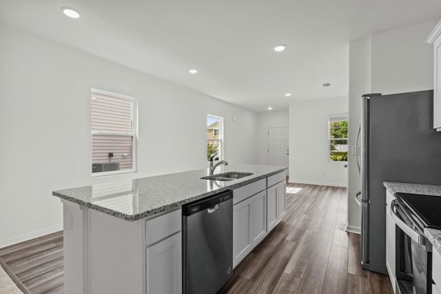 178 Admiral St, Conway, SC 29526
