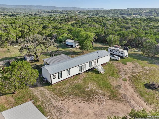 160 DEER VIEW DR, Pipe Creek, TX 78063