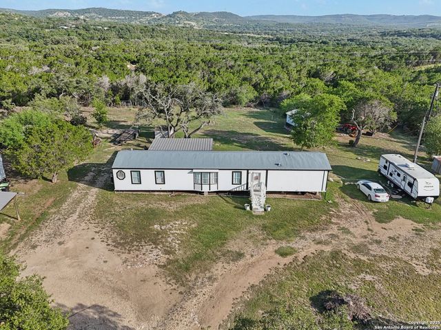 160 DEER VIEW DR, Pipe Creek, TX 78063