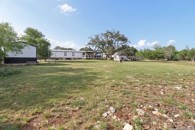 160 DEER VIEW DR, Pipe Creek, TX 78063
