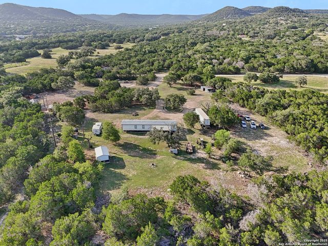 160 DEER VIEW DR, Pipe Creek, TX 78063