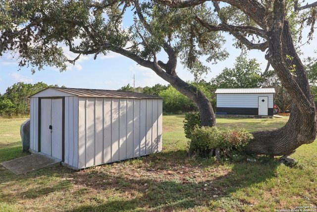 160 DEER VIEW DR, Pipe Creek, TX 78063