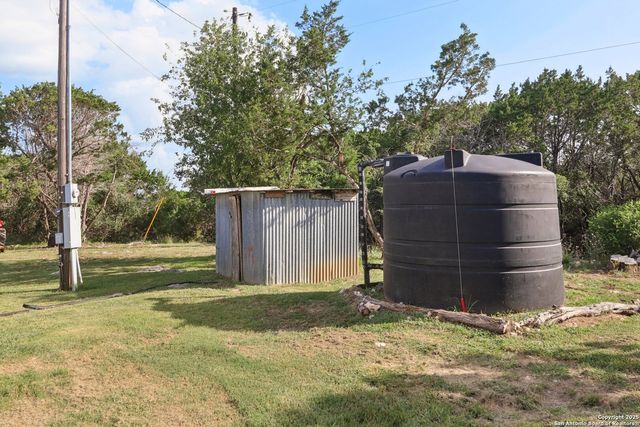 160 DEER VIEW DR, Pipe Creek, TX 78063