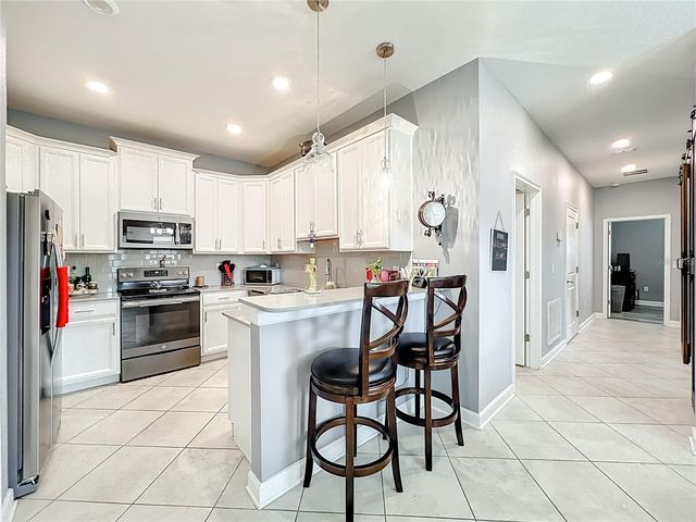 3556 BELLAND CIRCLE F, Clermont, FL 34711