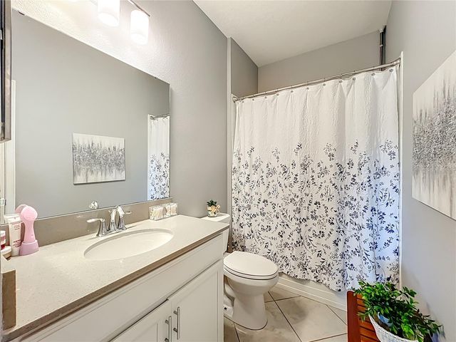 3556 BELLAND CIRCLE F, Clermont, FL 34711