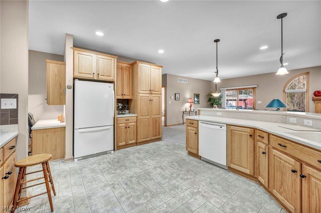 174 Circle Drive, Doylestown, OH 44230