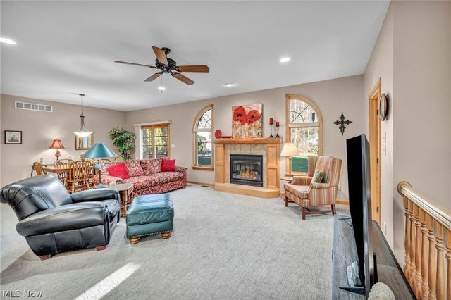 174 Circle Drive, Doylestown, OH 44230