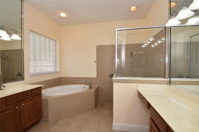 17 N VILLAGE DRIVE, Palm Coast, FL 32137