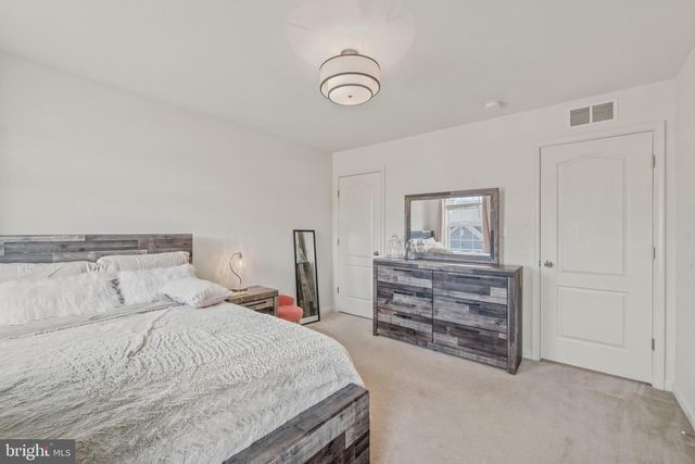 425 LAWRENCE RD, Gerrardstown, WV 25420