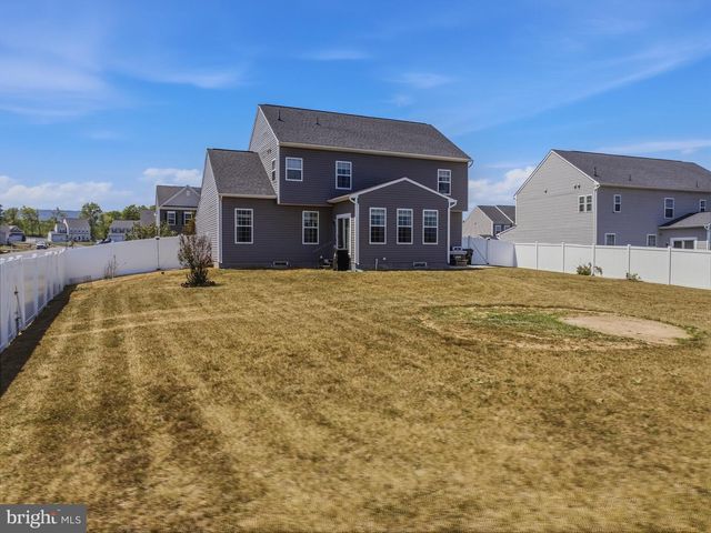 425 LAWRENCE RD, Gerrardstown, WV 25420