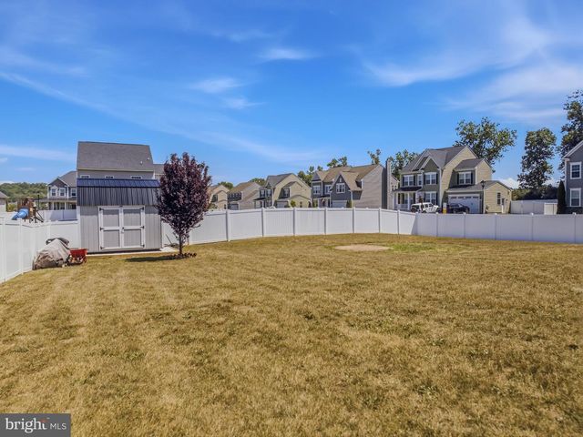 425 LAWRENCE RD, Gerrardstown, WV 25420