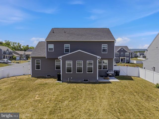 425 LAWRENCE RD, Gerrardstown, WV 25420