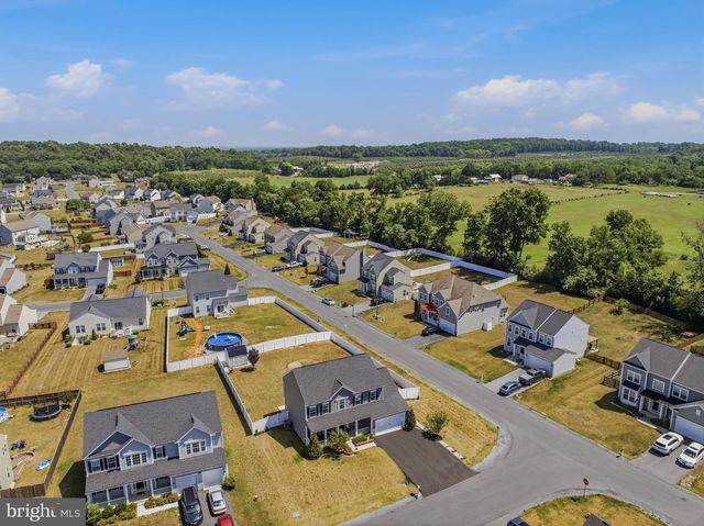 425 LAWRENCE RD, Gerrardstown, WV 25420