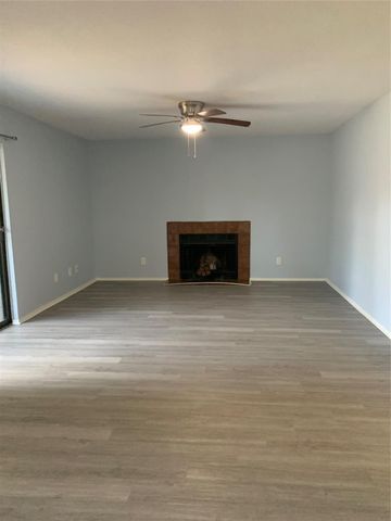 14911 Wunderlich Drive 1013, Houston, TX 77069