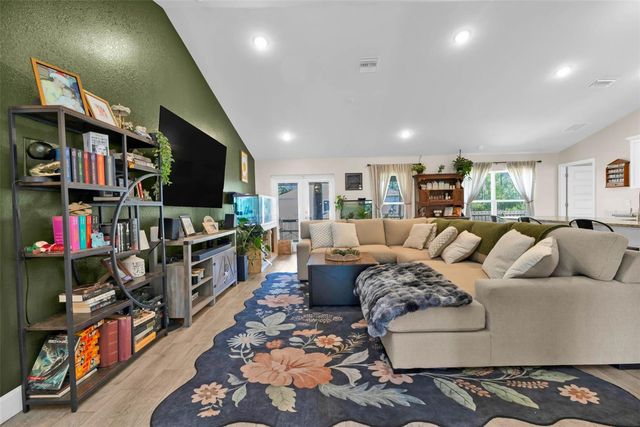 23362 FERNDALE AVENUE, Punta Gorda, FL 33980