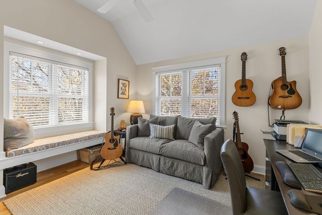 1 Captain Williams Way, Truro, MA 02666