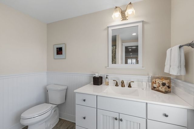 1 Captain Williams Way, Truro, MA 02666