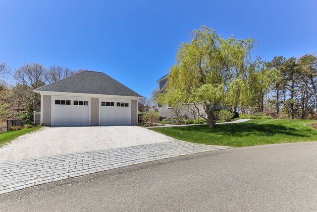 1 Captain Williams Way, Truro, MA 02666
