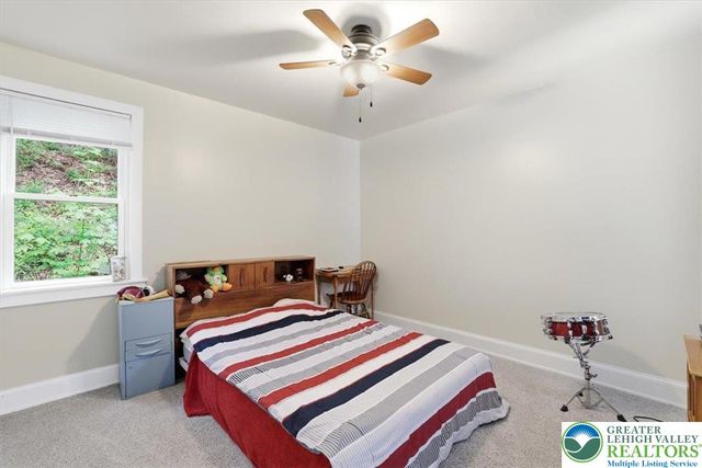 3585 Fairyland Road, Franklin Twp, PA 18235