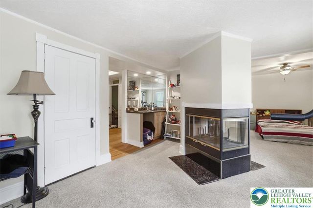 3585 Fairyland Road, Franklin Twp, PA 18235