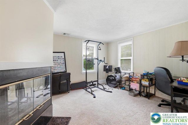 3585 Fairyland Road, Franklin Twp, PA 18235