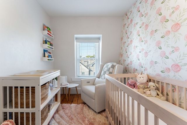 511 E 8th 2, Boston, MA 02127