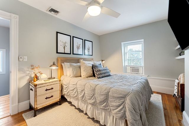 511 E 8th 2, Boston, MA 02127