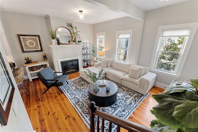 511 E 8th 2, Boston, MA 02127
